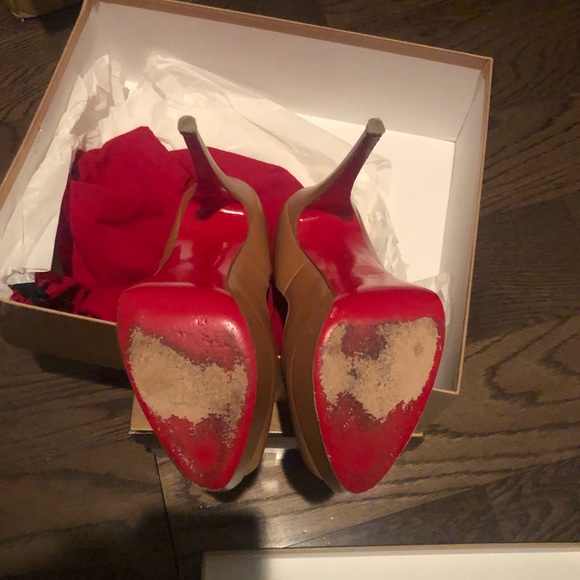 Louboutin Lady peep heels - Picture 6 of 7